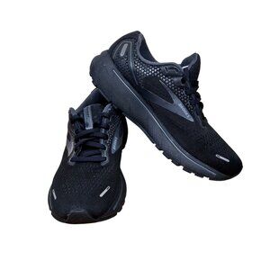 Brooks Women's Black Ghost  Running shoes
